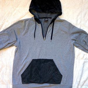 Oakley Men’s Quarter Zip with front pocket